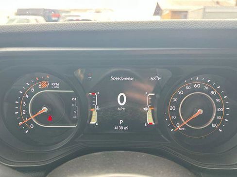 Certified 2024 Jeep Wrangler Willys image 17