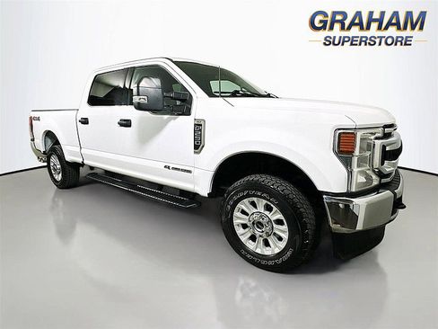 Used 2022 Ford F250 XLT image 1