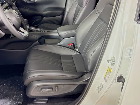 New 2026 Honda HR-V EX-L image 22