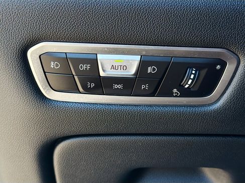 Used 2021 BMW X5 xDrive40i w/ M Sport Package image 35