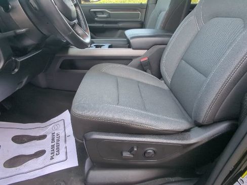 Certified 2022 RAM 1500 Big Horn AWD/4WD image 10