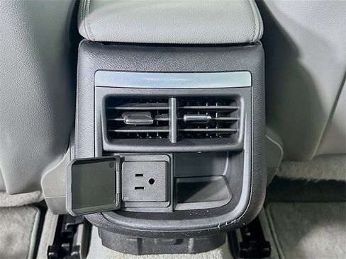 Used 2014 Chevrolet Impala LTZ image 18