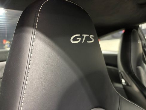 Used 2016 Porsche 911 GT3 RS image 11