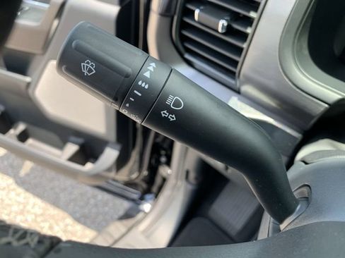 New 2025 Ford F150 Lariat w/ Equipment Group 501A Mid image 27