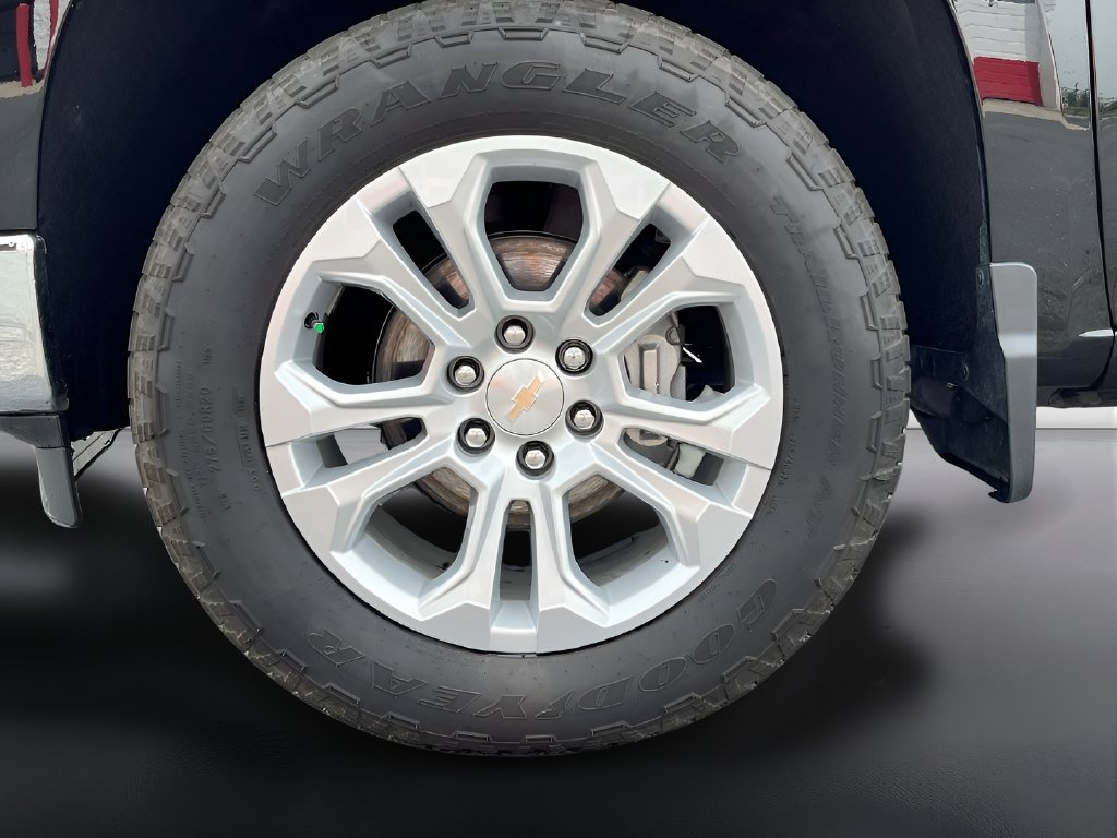 Used 2026 Chevrolet Silverado 1500 LTZ AWD/4WD image 33