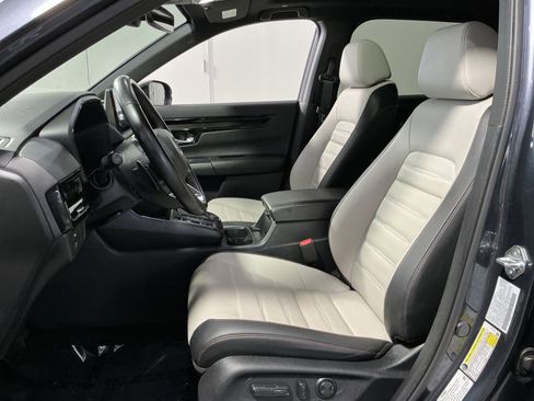 Used 2025 Honda CR-V Sport Touring image 14