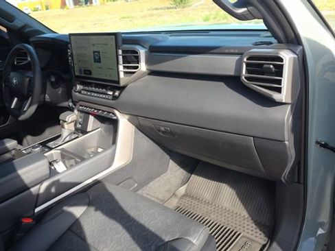 Used 2025 Toyota Tundra Limited image 29