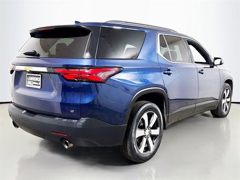 Used 2023 Chevrolet Traverse LT w/ LT Premium Package image 4