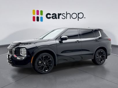 Used 2024 Mitsubishi Outlander SE Black Edition