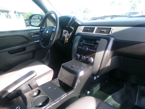 Used 2012 Chevrolet Tahoe 4WD w/ Skid Plate Package image 27