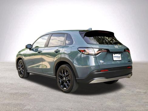 Used 2023 Honda HR-V Sport image 7