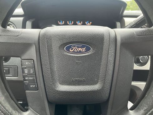 Used 2012 Ford F150 XLT AWD/4WD image 22