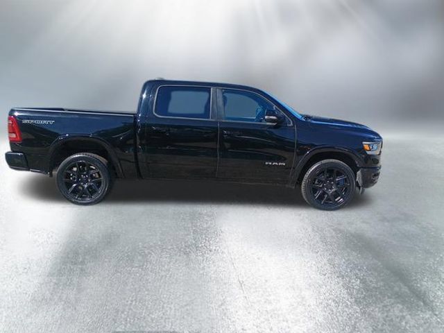 Used 2022 RAM 1500 Laramie AWD/4WD image 7