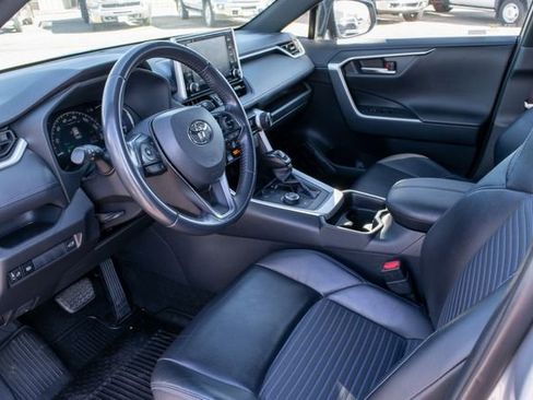 Used 2019 Toyota RAV4 XSE image 13