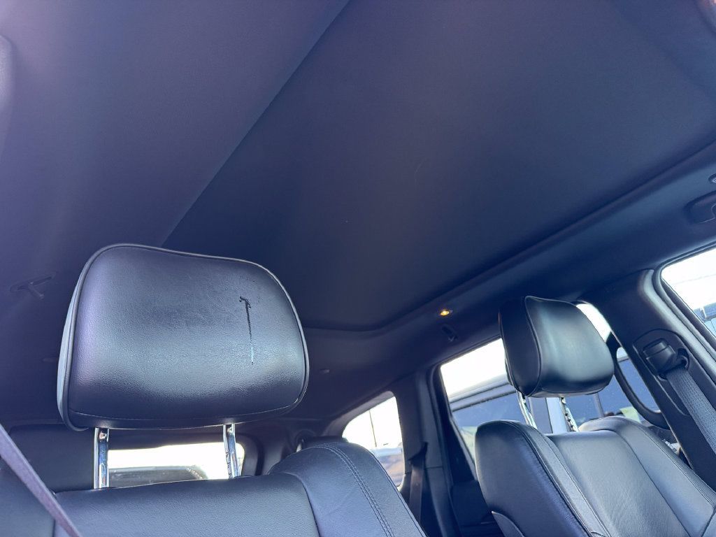 Used 2021 Jeep Grand Cherokee Overland AWD/4WD image 3