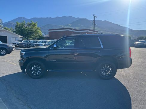 Used 2017 Chevrolet Tahoe Premier AWD/4WD image 2