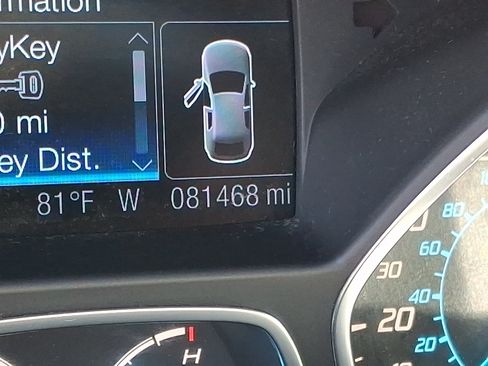 Used 2013 Ford Escape SE FWD image 20