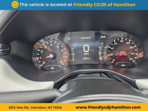 Used 2025 Jeep Compass Limited image 18