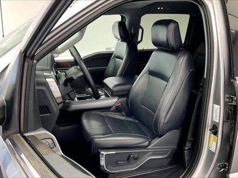 Used 2023 Ford F150 Lariat image 18