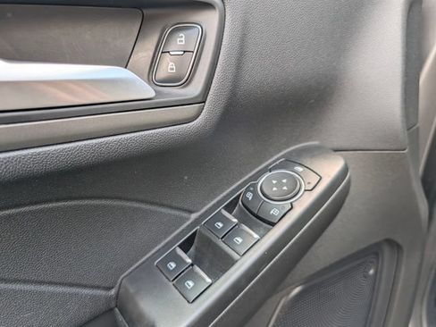 Used 2023 Ford Escape SE FWD image 15