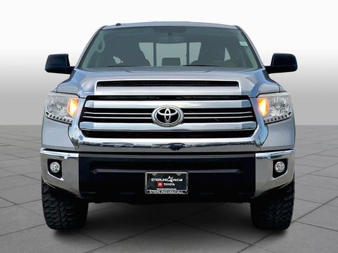 Used 2016 Toyota Tundra SR5 w/ SR5 Upgrade Package image 4