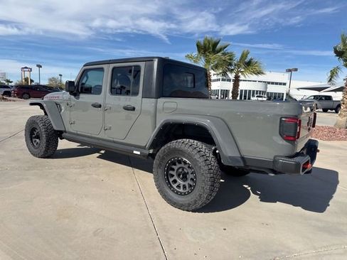 Certified 2021 Jeep Gladiator Mojave image 4