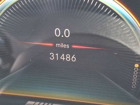 Used 2022 Mercedes-Benz GLA 35 AMG 4MATIC image 16