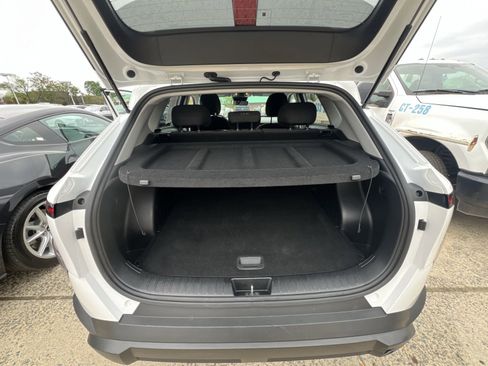Used 2025 Hyundai Kona SEL FWD image 32