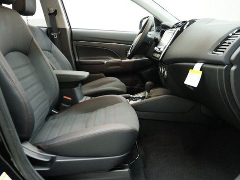 New 2026 Mitsubishi Outlander Sport SE AWD/4WD image 18
