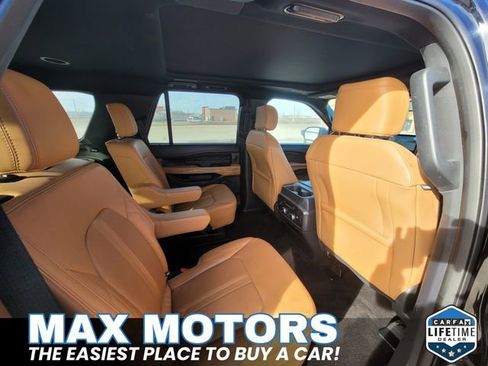 Certified 2022 Ford Expedition Platinum image 15