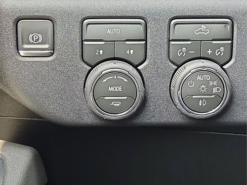New 2026 Chevrolet Silverado 1500 RST w/ RST Select Package AWD/4WD image 20