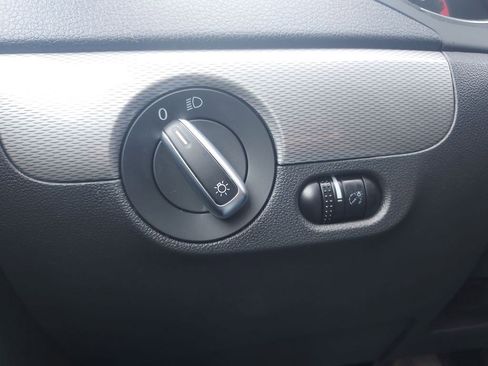 Used 2017 Volkswagen Jetta S FWD image 23