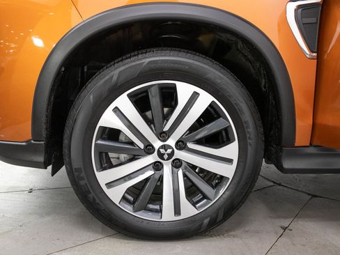 Used 2022 Mitsubishi Outlander Sport ES AWD/4WD image 29