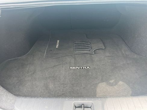 Used 2025 Nissan Sentra SV image 25