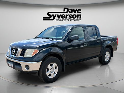 Used 2006 Nissan Frontier SE w/ (P01) Power Pkg AWD/4WD image 1