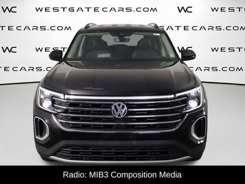 Used 2026 Volkswagen Atlas SE FWD image 2