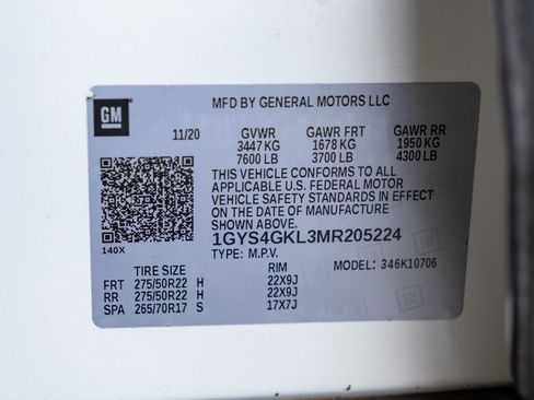 Used 2021 Cadillac Escalade Sport Platinum w/ LPO, ONYX Package image 47