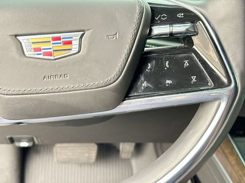 Used 2025 Cadillac Escalade ESV Sport Platinum AWD/4WD image 18