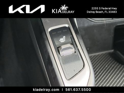 Used 2025 Kia Sorento EX w/ Panoramic Sunroof Package FWD image 25