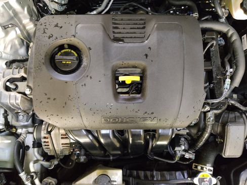 Used 2021 Kia Forte LXS FWD image 30
