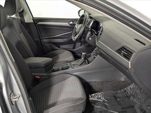 Used 2024 Volkswagen Jetta S image 21