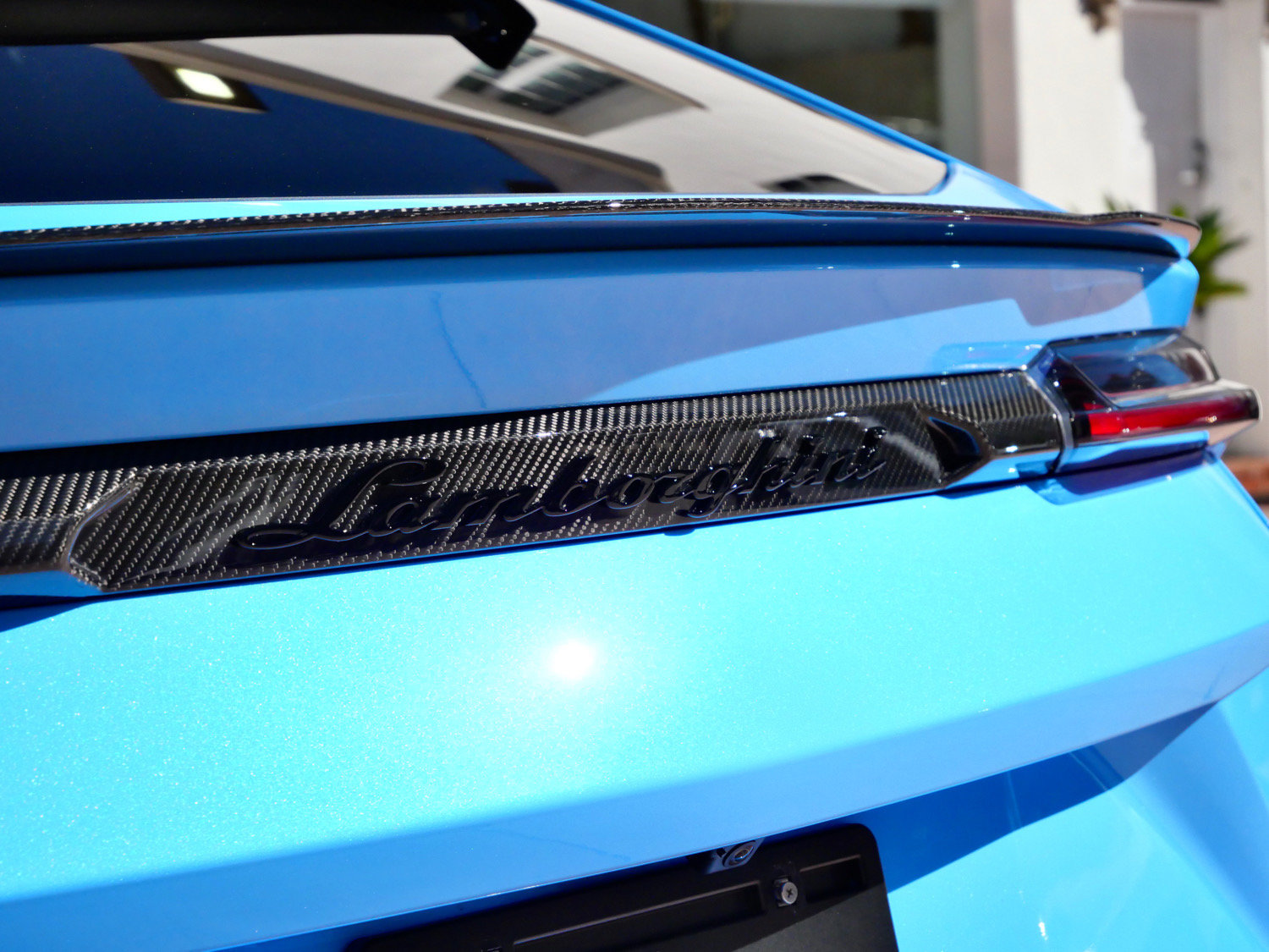 Used 2024 Lamborghini Urus Performante AWD/4WD image 17