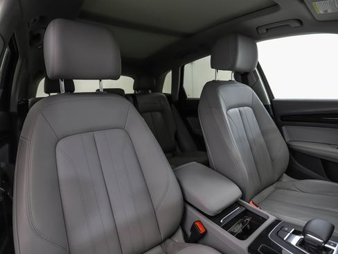 Used 2019 Audi Q5 2.0T Premium Plus image 32