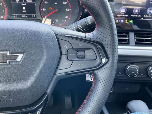 Certified 2025 Chevrolet Trax RS w/ Driver Confidence Package image 23