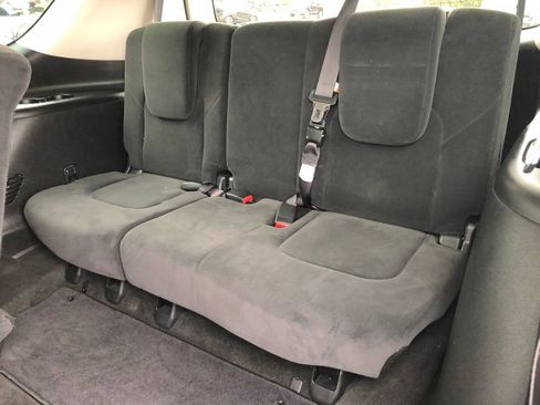 Used 2019 Nissan Armada SV w/ Driver Package AWD/4WD image 5