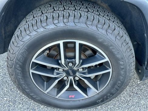 Used 2020 Jeep Grand Cherokee Trailhawk w/ Trailhawk Luxury Group image 26