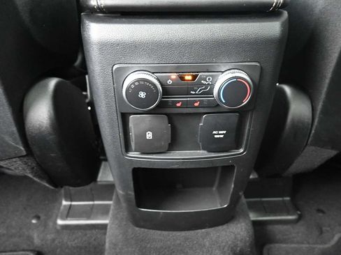 Used 2020 Ford Explorer Limited AWD/4WD image 12