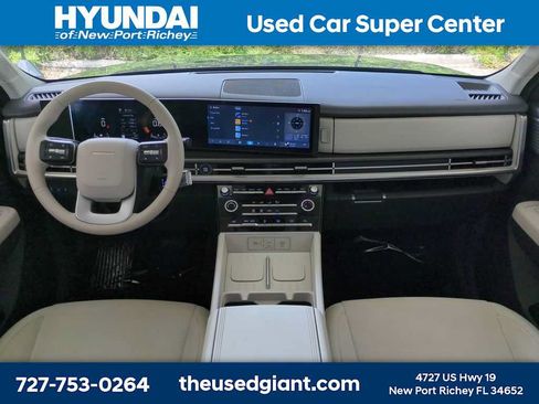 Used 2024 Hyundai Santa Fe SE FWD image 18