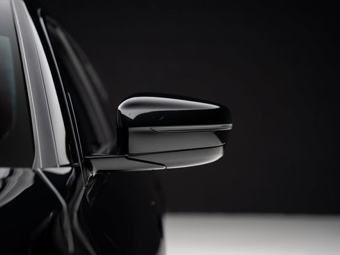 Used 2023 BMW i4 eDrive40 w/ Premium Package image 14