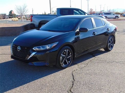 Used 2024 Nissan Sentra SV w/ All-Weather Package image 8